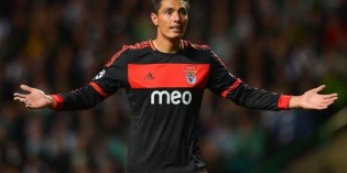 Chelsea end interest in Benfica’s Oscar Cardozo due to new buyout clause