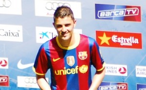 David_Villa_Welcome_(cropped)