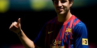 Manchester United linked with shock Cesc Fabregas bid